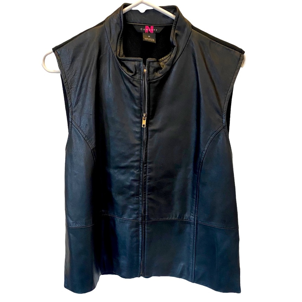 Women’s Black Leather Vest Size M